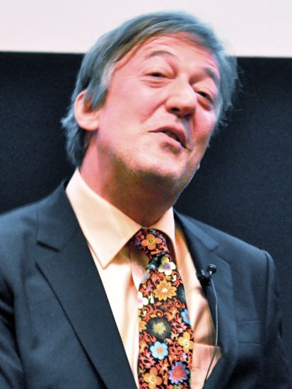 Stephen Fry at the Harper Collins History Lecture (photo Sven Klinge)