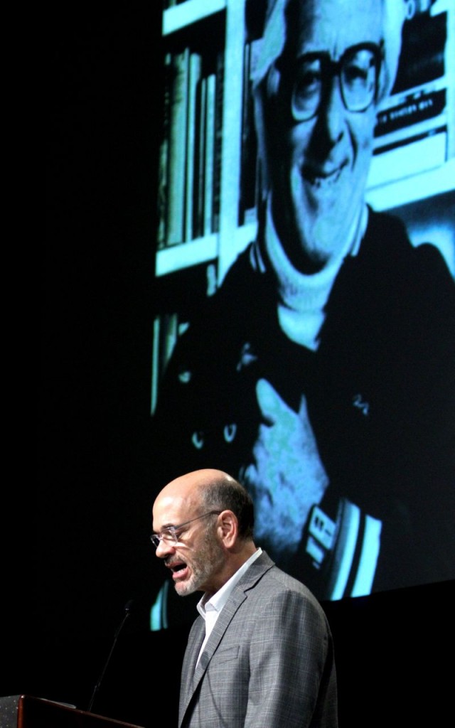 Robert Picardo reads Ray Bradbury (Photo: Tim Jones)