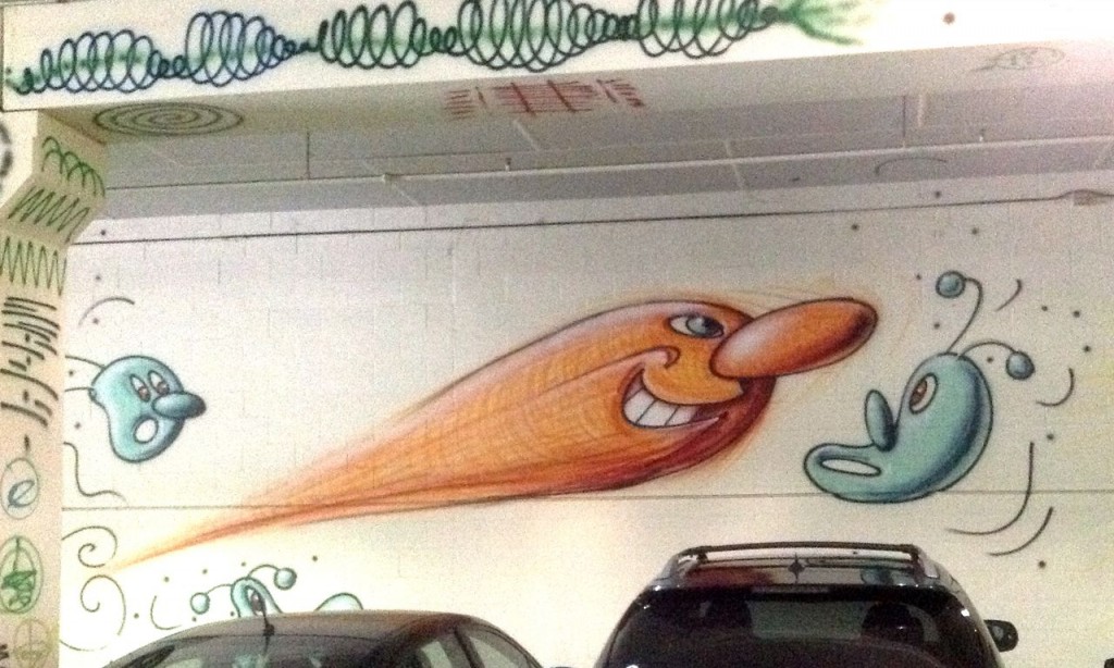 Graffiti by Kenny Scharf in garage of Pasadena Museum of California Art (Photo:Tim Jones)