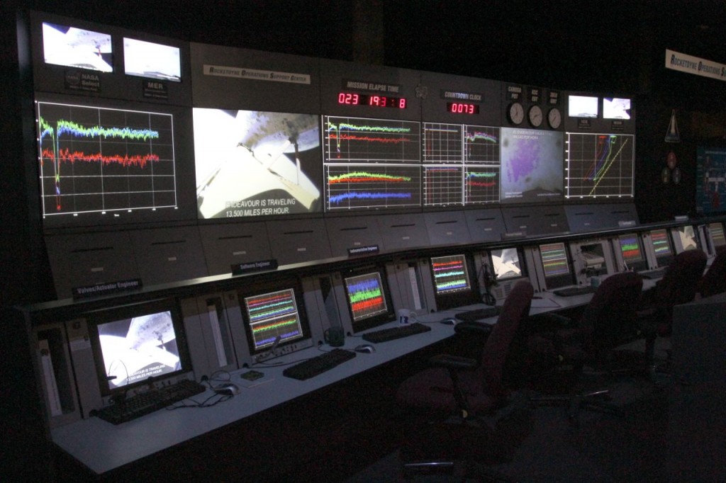 Simulated Mission Control ©Tim Jones