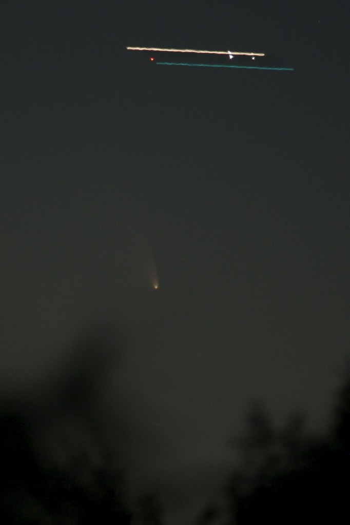 Comet PANSTARRS C/2011 L4 12/03/2013 19:30-20:00 PST Los Angeles, Canon 7D 100-400mm L ©Tim Jones